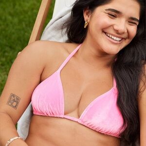 NWT Aerie Velvet String Triangle Bikini Top in Pink Velvet - Size M